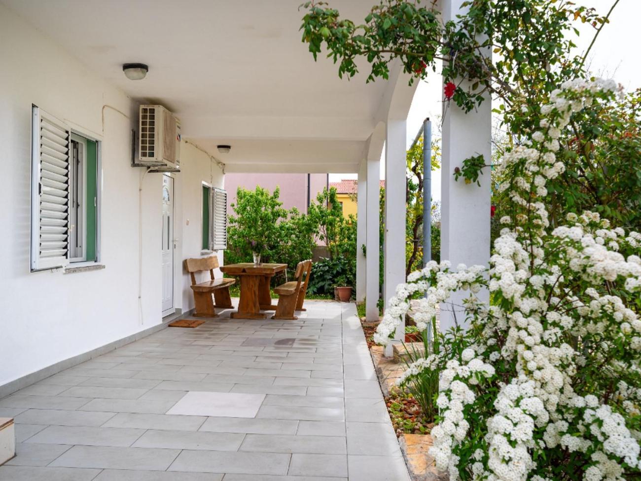 Apartments With A Parking Space Nin, Zadar - 10414 Екстер'єр фото
